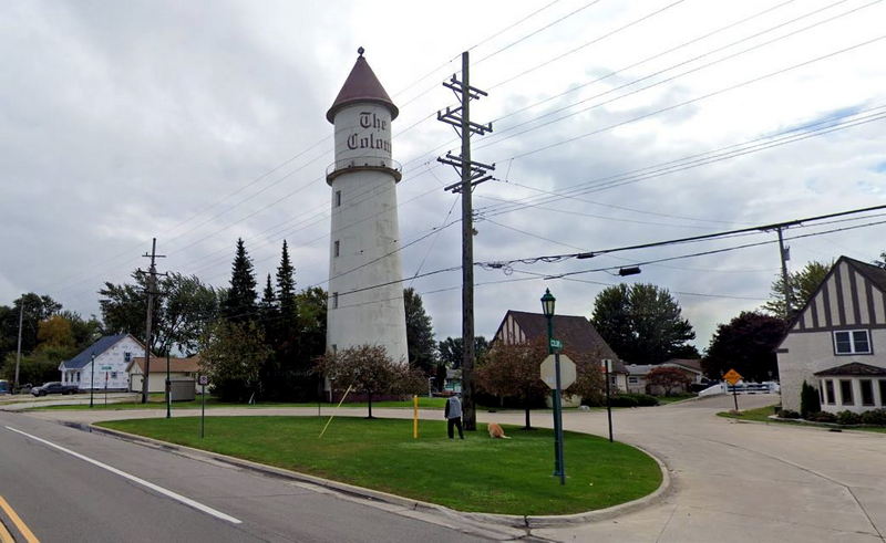 Colony Tower - 2018 Street View (newer photo)